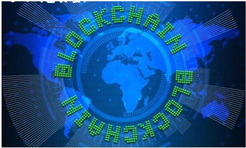    区块链热币应用软件：改变数字货币交易的未来  / 

 guanjianci  区块链, 热币, 应用软件, 数字货币  /guanjianci 

一、什么是区块链热币应用软件？
区块链热币应用软件是一种基于区块链技术的数字货币交易平台。它不仅支持多种数字货币的交易，还集成了最新的区块链技术，以确保交易的安全性和高效性。这些应用软件为用户提供一个便捷的界面，使他们可以快速进行资产的管理和交易。热币（Hot Wallet）特指一种在互联网上运行、相对较为容易被黑客攻击的钱包类型，与冷钱包（Cold Wallet）相对。这种软件在市场交易中具有极高的灵活性，适合频繁交易的用户。

二、区块链热币应用软件的工作原理
区块链热币应用软件的核心工作原理在于区块链技术。通过去中心化的网络结构，用户的所有交易信息被记录在分布式账本上，确保了透明性和不可篡改性。每位用户都有一个由私钥和公钥组成的身份，私钥用于签名交易，公钥则用于验证交易。
当用户发起交易时，应用软件会将交易信息打包成一个“区块”，并通过网络广播出去。网络中的矿工或者节点会对这个区块进行验证，确保交易的有效性。一旦验证成功，该区块就会被添加到区块链的末尾，完成交易。
同时，为了提升用户体验，区块链热币应用软件还会配备一系列辅助功能，例如实时市场数据、价格提醒、风险管理工具等，以帮助用户做出更明智的交易决策。

三、区块链热币应用软件的优势
1. 安全性：区块链的分布式账本技术确保了数据的安全性，每笔交易都经过加密处理，且不可篡改。
2. 透明度：所有交易记录公开透明，用户可以随时查阅，增加了交易的可信度。
3. 高效性：区块链技术的智能合约功能，可以实现自动化的交易流程，减少人为干预，提高了交易效率。
4. 便捷性：热币应用软件通常为用户提供友好的界面，支持多种设备使用，手机、平板、电脑均可，用户可以随时随地进行交易。

四、区块链热币应用软件的市场前景
随着数字货币的不断普及，区块链热币应用软件的市场需求也在不断增长。越来越多的人开始关注和投资数字资产，推动了应用软件的发展。
另外，由于政策法规的逐步完善，专业化的交易平台将会受到更多监管，这也将促进更加安全、合规的区块链热币应用软件的出现。未来，我们有理由相信，这些应用软件将成为连接传统金融与数字资产的重要桥梁。

五、如何选择合适的区块链热币应用软件？
在选择区块链热币应用软件时，用户应考虑以下几个因素：
1. 安全性：优先选择那些经过第三方安全审计的平台，关注其安全功能，如二步验证、冷储存等。
2. 用户体验：界面友好、操作简单且提供丰富功能的软件，将能够提升用户体验。
3. 交易费用：不同平台的交易费用不同，用户可以选择那些费用相对较低的平台。
4. 客户支持：良好的客户服务团队能够及时解决用户在使用过程中遇到的问题。

六、常见问题解答

1. 区块链热币应用软件是否安全？
在选择区块链热币应用软件时，安全性是用户最为关心的问题。在区块链的核心技术中，数据的不可篡改和分布式性质为用户的交易提供了强有力的保障。热币应用软件一般采用多重加密技术，确保每笔交易的安全。
此外，用户也可以通过一些安全措施如选择强密码、启用二步验证以及使用冷钱包等方式增强自己的资产安全。不过，选择一个安全性高、管理规范的平台是保障交易安全的首要步骤。

2. 如何防止区块链热币应用软件被攻击？
为了防止区块链热币应用软件被攻击，用户可以采取多种措施。首先，确保下载的软件来自官方网站或正规的应用商店，避免任何第三方应用的潜在风险。
其次，加强个人账户的安全性，使用复杂的密码并定期更换，启用二步验证。不随便点击不明链接或下载不明的文件，以免受到网络钓鱼攻击。同时，保持系统和应用软件的更新，及时修补可能存在的安全漏洞。

3. 热币与冷钱包有什么区别？
热币和冷钱包是两种存储数字货币的方式。热币存储的是实时在线的钱包，适合需要频繁交易的用户；而冷钱包则是离线存储，需要时再连接网络，适合长期投资者。
热币的优点是便捷性，可以随时进行交易，缺点是相对容易受到黑客攻击。而冷钱包则提供更高的安全性，但在交易时会带来一定的不便。因此，用户应根据自己的交易习惯和安全需求来选择合适的钱包类型。

4. 区块链热币应用软件的未来发展趋势是什么？
随着区块链技术的发展，热币应用软件的未来趋势将在以下几个方面体现：
1. 更加安全：未来区块链热币应用软件将会不断加强安全防护措施，采用更高标准的加密技术。
2. 用户体验提升：在设计上将更加注重用户体验，界面友好，功能丰富，确保用户操作便捷。
3. 合规性：随着数字货币市场的逐渐规范，未来的热币应用软件会更加注重合规运营，遵循相关法规。
4. 多链支持：未来的热币应用将支持更多的区块链网络，用户能够得到更加灵活的交易体验。

总结而言，区块链热币应用软件是数字货币交易的重要工具，随着技术的不断进步与市场需求的变化，其前景广阔。希望所有用户都能在了解其工作原理和使用方式后，做出明智的投资决策。